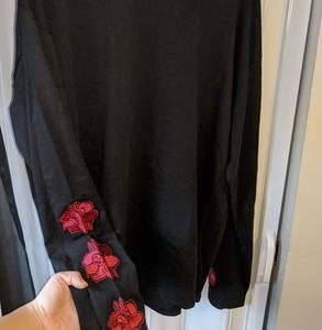 Rose patch long sleeve tee
